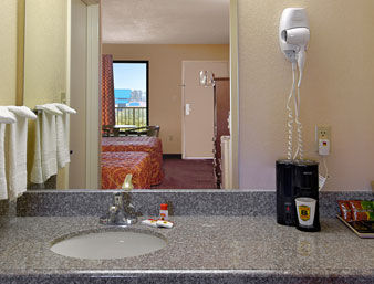 Super 8 By Wyndham Hattiesburg North Exterior foto